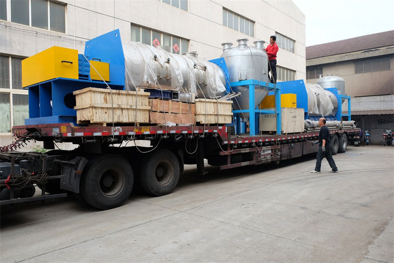 LDH-12000L、LDH-8000L犁刀混合機成套設備發(fā)往山東臨沂